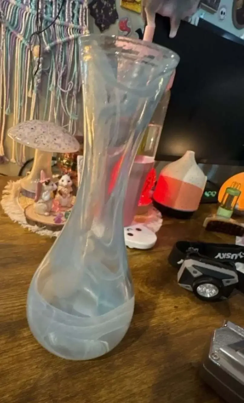 AKCAM Handmade Turkish Art Glass Vase with Blue and White Swirls